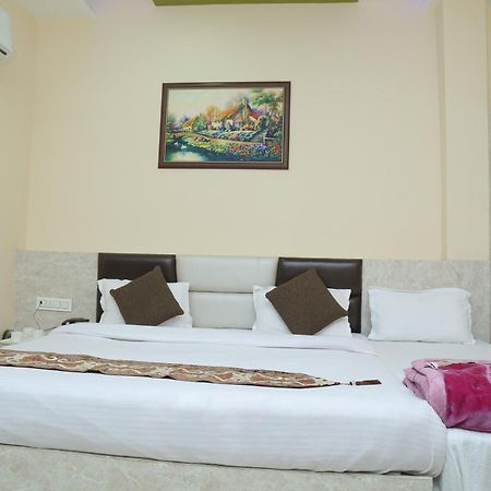 Hotel Golden Dreams Amritsar Exterior foto