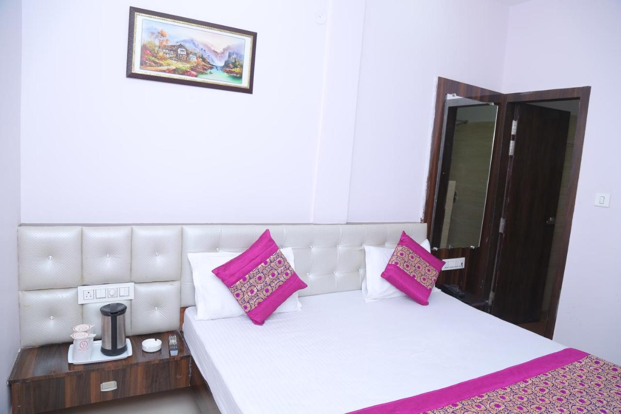 Hotel Golden Dreams Amritsar Exterior foto