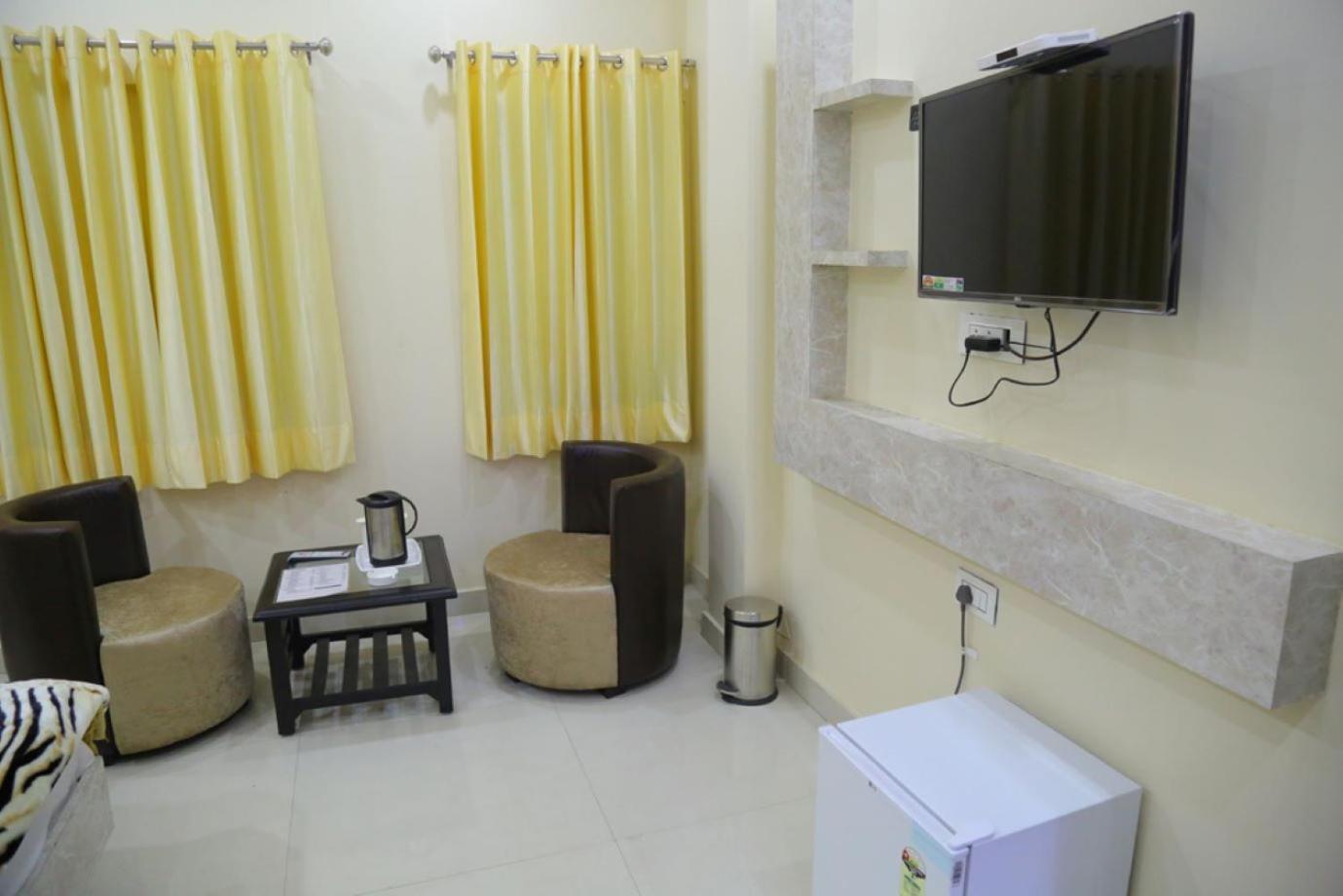 Hotel Golden Dreams Amritsar Exterior foto