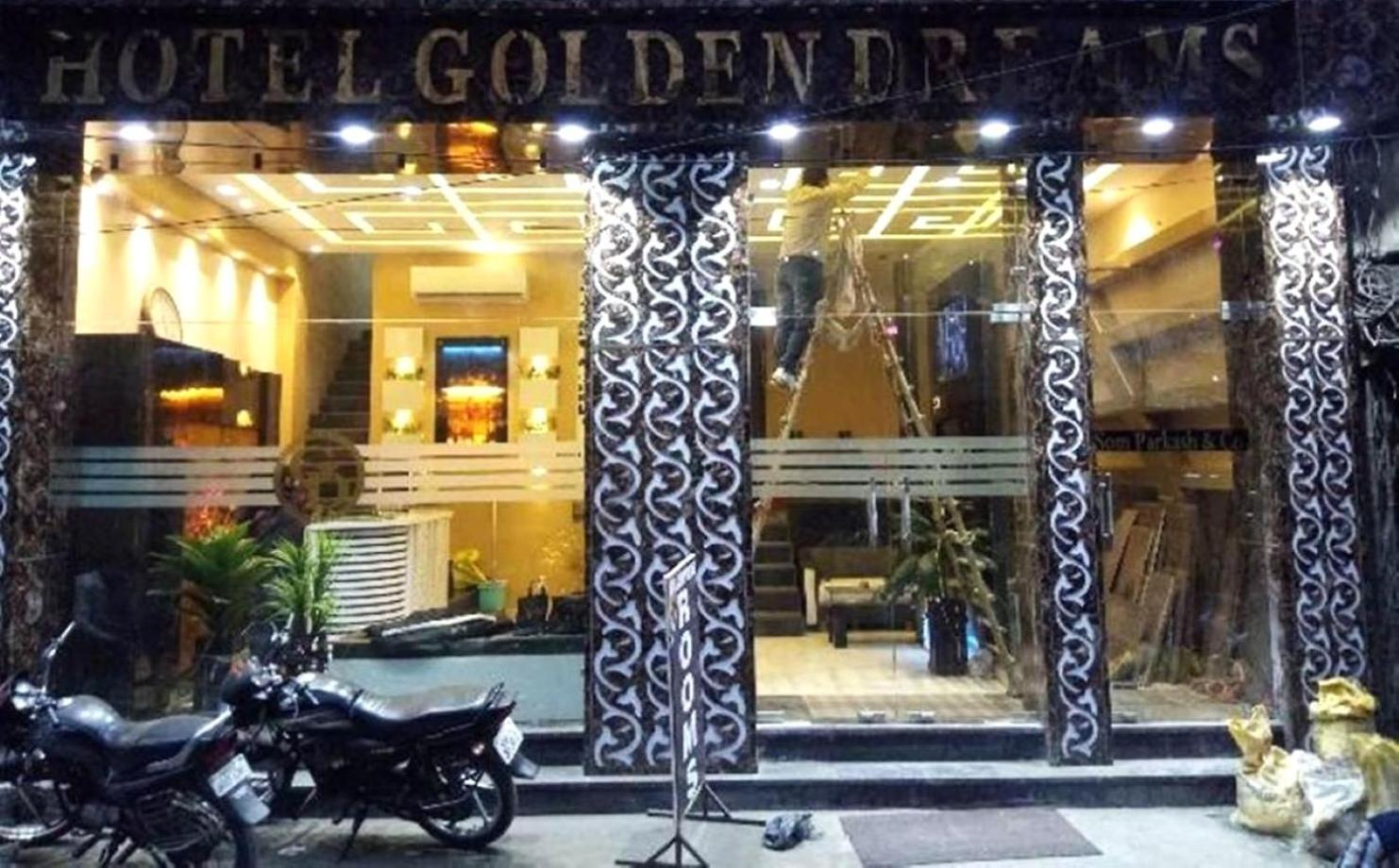 Hotel Golden Dreams Amritsar Exterior foto